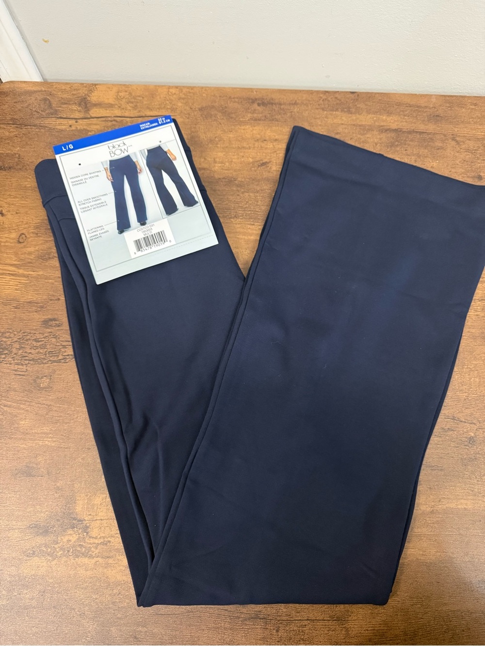 NWT Black Bow Women's Navy Stretch Dress Pants Large